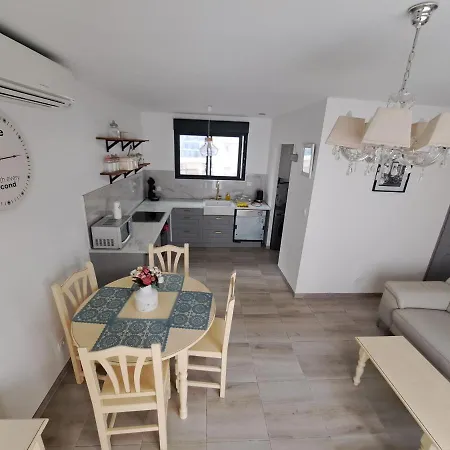 Charmante Maison Avec Piscine Villa *