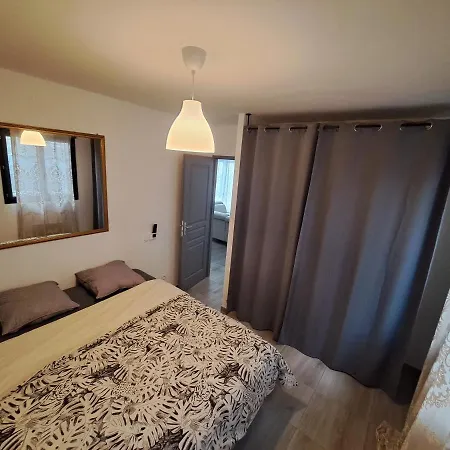 Charmante Maison Avec Piscine Bessan